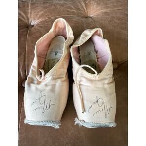 Vintage Signed Chacott “Maria Jacobs-Yu” Pointe Shoes